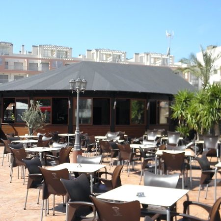 ורה Apartahotel Marina Rey מראה חיצוני תמונה