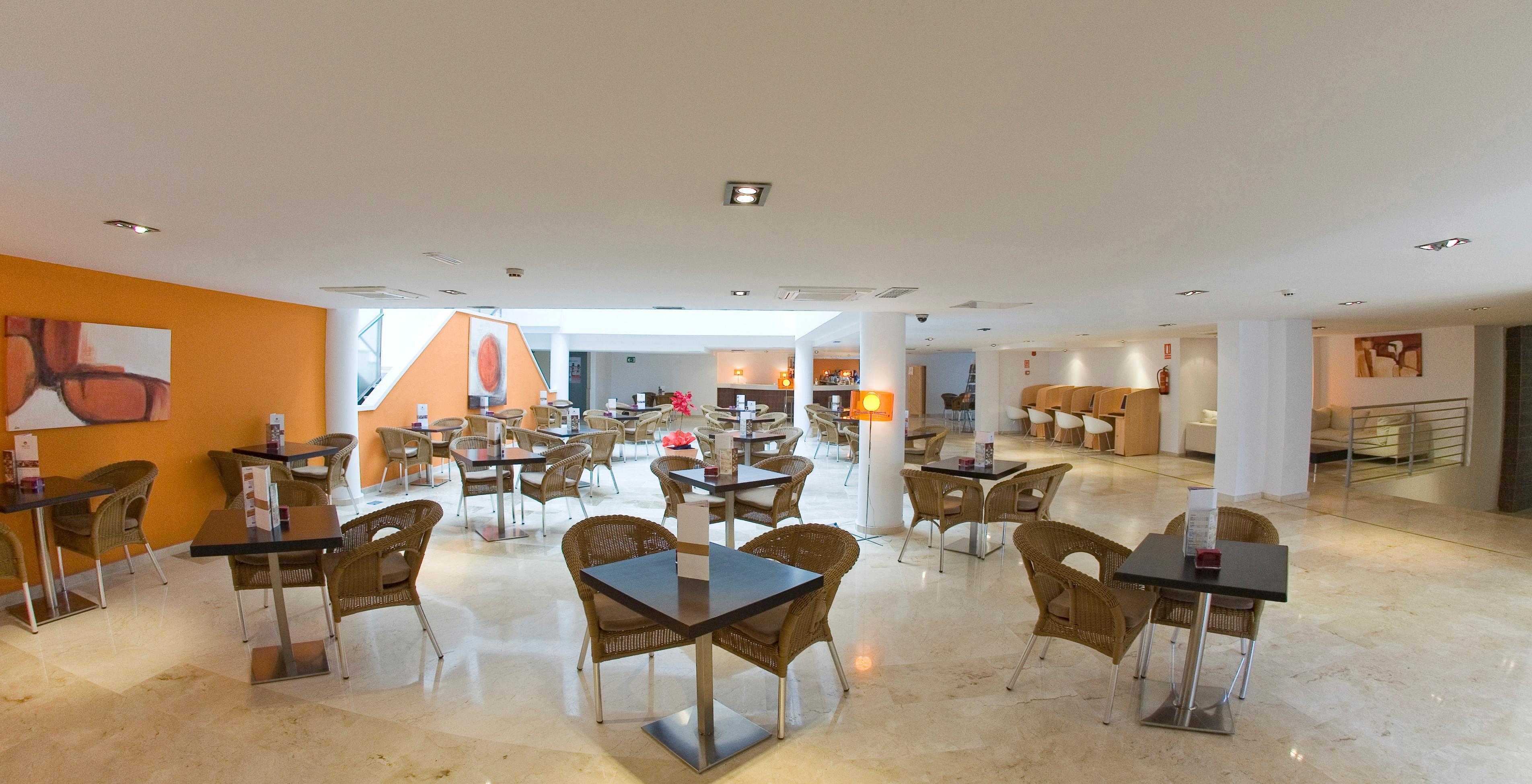 ורה Apartahotel Marina Rey מראה חיצוני תמונה